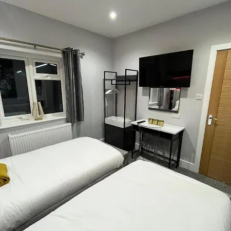 Hot Tub, Fire Pit, 4 Acre Garden, Luxury 5 Star Woodland Lodge Skegness Esterno foto